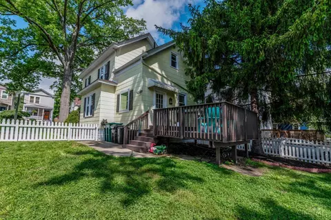 Exterior - 3640 Monteith Ave, Cincinnati, OH 45208 photo 8 of 9