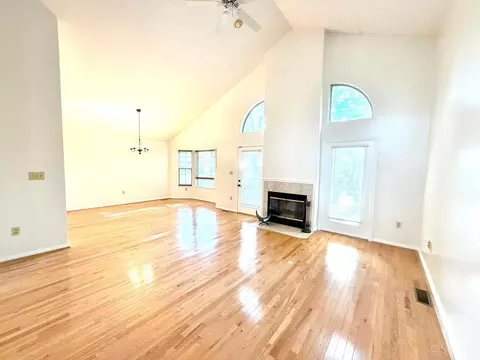 Living - 8442 Wick Ln, Maineville, OH 45039 photo 1 of 7