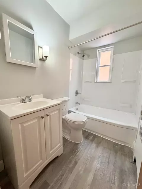 Bath - 4635 Glenway Ave, Cincinnati, OH 45238 photo 1 of 2
