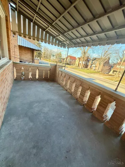 Exterior - 4635 Glenway Ave, Cincinnati, OH 45238 photo 2 of 2
