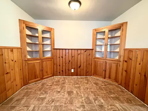 Dining - 4635 Glenway Ave, Cincinnati, OH 45238 photo 2 of 2