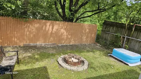 Exterior - 891 Ridgeway Ave, Cincinnati, OH 45229 photo 6 of 7