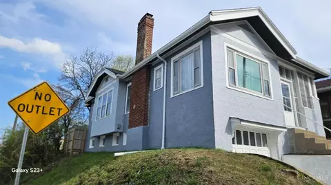Exterior - 891 Ridgeway Ave, Cincinnati, OH 45229 photo 2 of 7