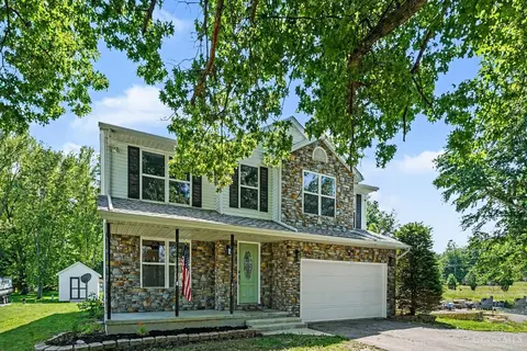 423 Lorelei Dr, Fayetteville, OH 45118