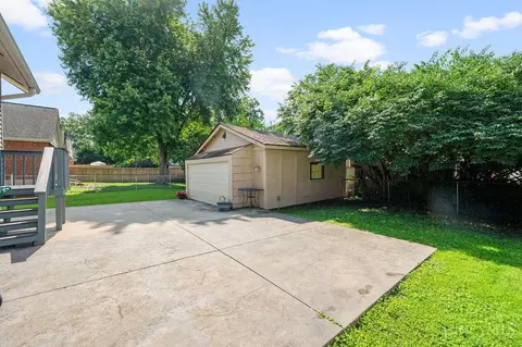 Exterior - 6705 Merwin Ave, Cincinnati, OH 45227 photo 7 of 14