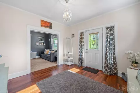 Entry Way - 6705 Merwin Ave, Cincinnati, OH 45227 photo 4 of 5