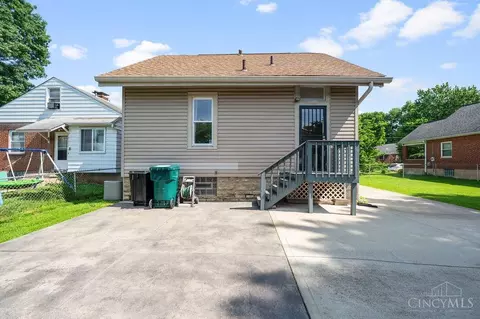 Exterior - 6705 Merwin Ave, Cincinnati, OH 45227 photo 9 of 14
