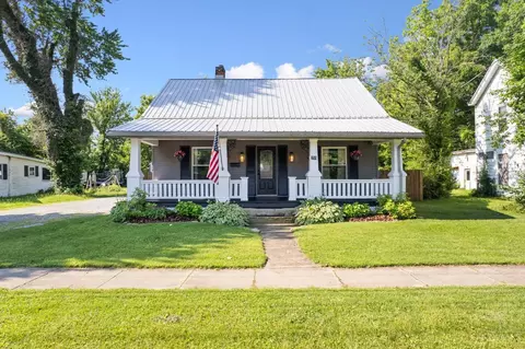 255 Plane St, Bethel, OH 45106
