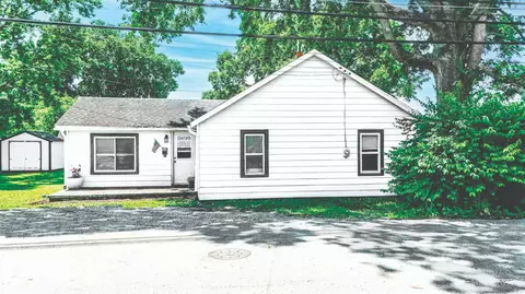 922 Melvin Ln, Franklin, OH 45005
