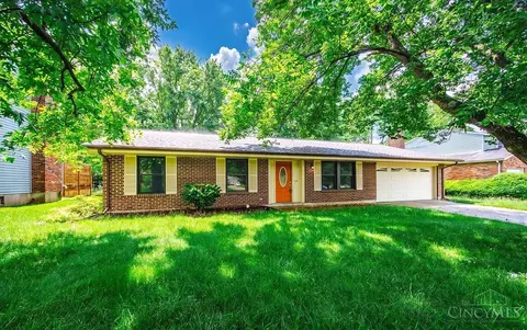 95 Bayberry Dr, Springboro, OH 45066