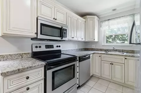 1232 Wayside Pl, Cincinnati, OH 45230 photo 11