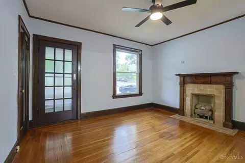 Living - 1268 Delta Ave, Cincinnati, OH 45208 photo 7 of 7