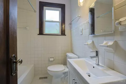 Bath - 1268 Delta Ave, Cincinnati, OH 45208 photo 2 of 2