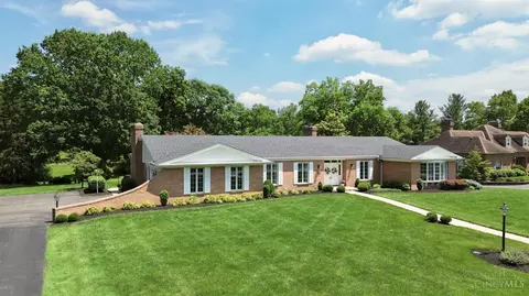 1270 Balmoral Dr, Cincinnati, OH 45233