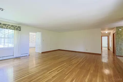 Living - 7794 Templin Rd, Blanchester, OH 45107 photo 3 of 8