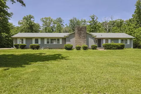 7794 Templin Rd, Blanchester, OH 45107