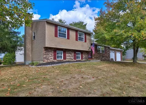 4640 Blackberry Ln, Batavia, OH 45103