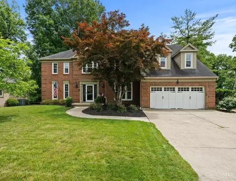 7934 Ashley View Dr, Cincinnati, OH 45227