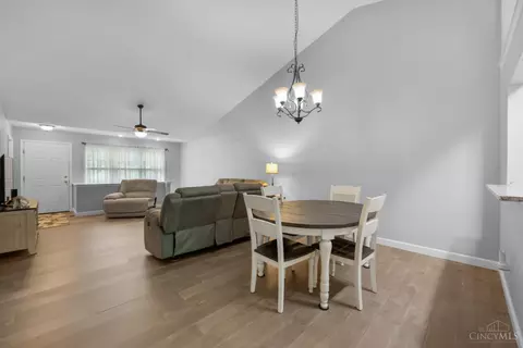 Dining - 32 Stillmeadow Dr, Cincinnati, OH 45245 photo 3 of 3