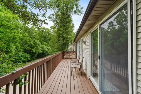 Exterior - 32 Stillmeadow Dr, Cincinnati, OH 45245 photo 8 of 9