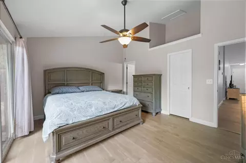 Bedroom - 32 Stillmeadow Dr, Cincinnati, OH 45245 photo 2 of 6