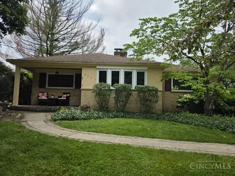 8357 Richland Dr, Cincinnati, OH 45255