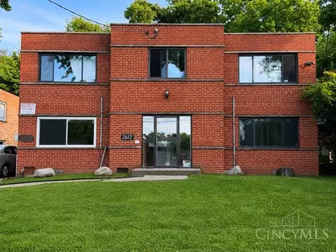 2613 Chesterfield Ct, Cincinnati, OH 45239