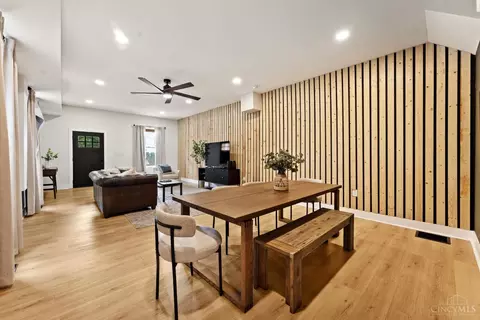 Dining - 652 Wayne St, Cincinnati, OH 45206 photo 1 of 5