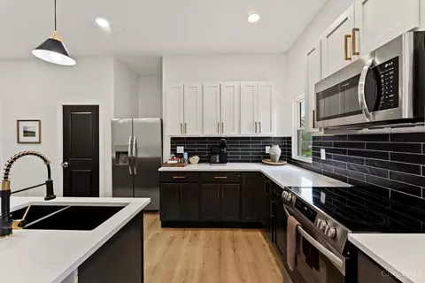 Kitchen - 652 Wayne St, Cincinnati, OH 45206 photo 3 of 5