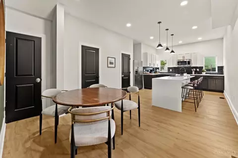 Dining - 652 Wayne St, Cincinnati, OH 45206 photo 5 of 5