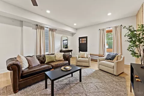 Living - 652 Wayne St, Cincinnati, OH 45206 photo 3 of 3