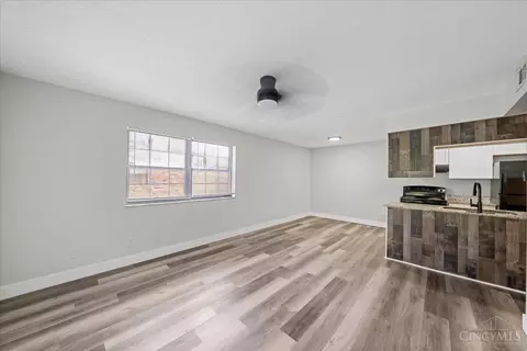 Living - 2382 N Bend Rd, Cincinnati, OH 45239 photo 2 of 3
