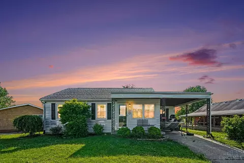 618 Waverly Dr, Hamilton, OH 45013