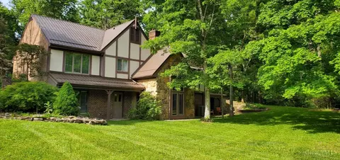 5525 Brushy Fork Rd, Batavia, OH 45103