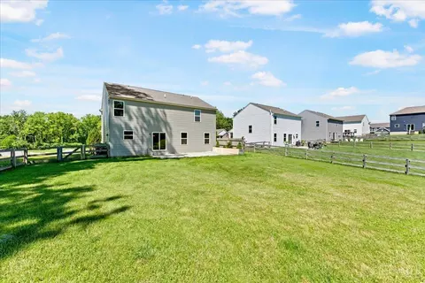 Exterior - 4828 Clements View Dr, Morrow, OH 45152 photo 5 of 6