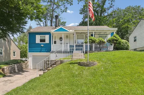 7256 Bernard Ave, Mount Healthy, OH 45231