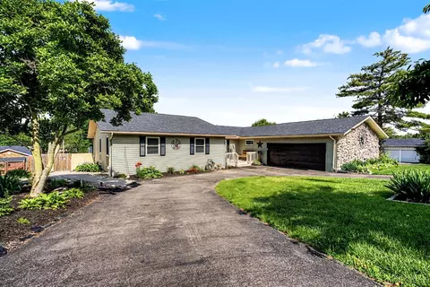 20 Annie Lou Dr, Hamilton, OH 45013