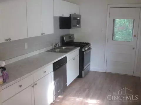 4447 Mayhew Ave, Cincinnati, OH 45238 photo 3