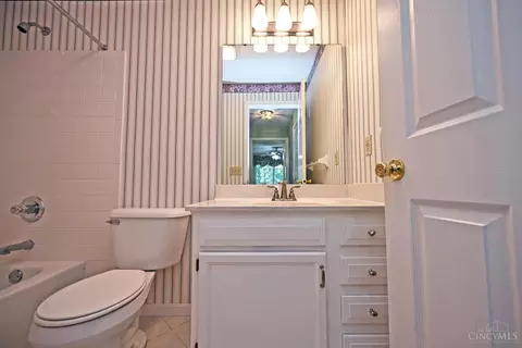 Bath - 5757 Cheviot Rd, Cincinnati, OH 45247 photo 3 of 4
