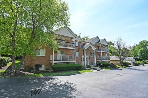 Exterior - 5757 Cheviot Rd, Cincinnati, OH 45247 photo 1 of 5
