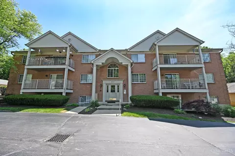 5757 Cheviot Rd, Cincinnati, OH 45247