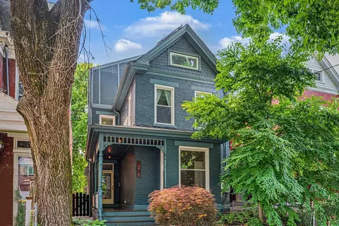 4255 Williamson Pl, Cincinnati, OH 45223