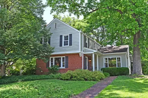 2590 Bonnie Dr, Cincinnati, OH 45230