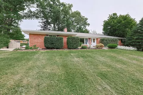 2443 Hunt Rd, Cincinnati, OH 45215