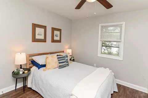 Bedroom - 8252 Sibcy Rd, Hamilton Township, OH 45039 photo 1 of 6