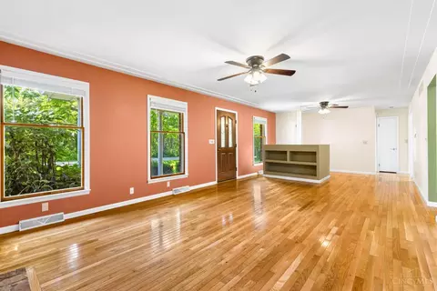 Living - 3602 Lucas Rd, Blanchester, OH 45107 photo 4 of 10