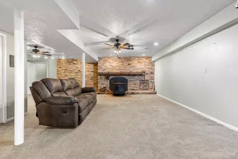 Living - 3602 Lucas Rd, Blanchester, OH 45107 photo 10 of 10