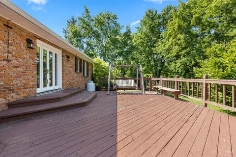 Exterior - 3602 Lucas Rd, Blanchester, OH 45107 photo 4 of 10