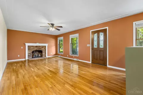 Living - 3602 Lucas Rd, Blanchester, OH 45107 photo 2 of 10