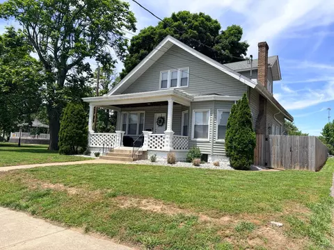 513 Park Ave, Harrison, OH 45030